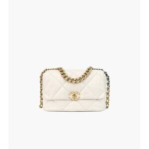 CHANEL White Large 19 bags C-A17835